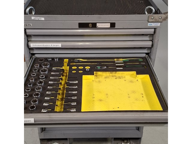 Gereedschapswagen met inhoud, lista - afbeelding 21 van  24