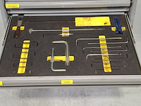 Gereedschapswagen met inhoud, lista - afbeelding 2 van  24