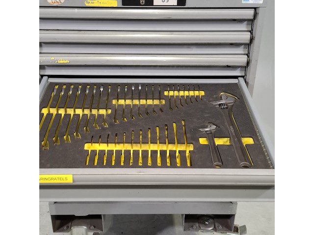 Gereedschapswagen met inhoud, lista - afbeelding 10 van  24