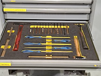 Gereedschapswagen met inhoud, lista - afbeelding 22 van  24