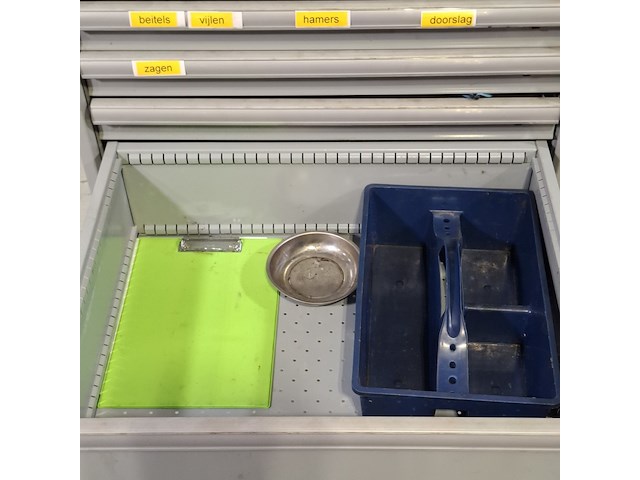 Gereedschapswagen met inhoud, lista - afbeelding 3 van  26