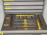 Gereedschapswagen met inhoud, lista - afbeelding 19 van  22