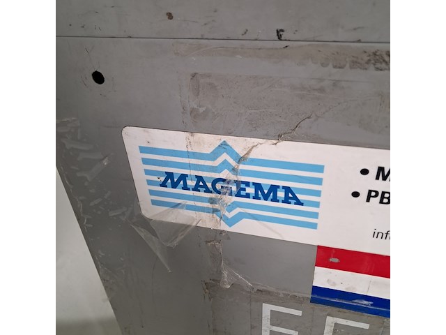 Gereedschapswagen met inhoud, lista - afbeelding 2 van  11