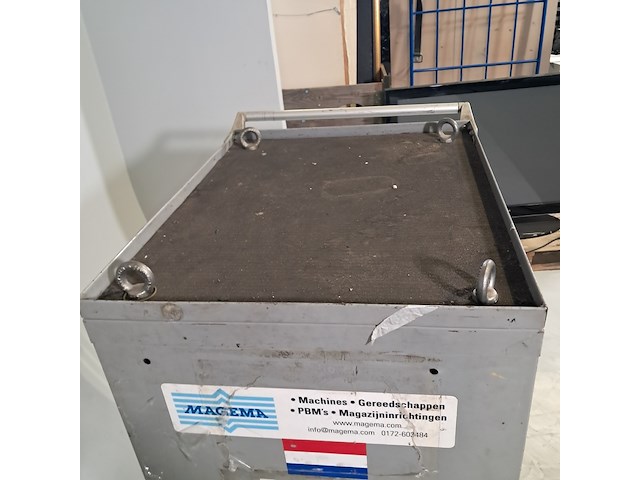 Gereedschapswagen met inhoud, lista - afbeelding 3 van  11