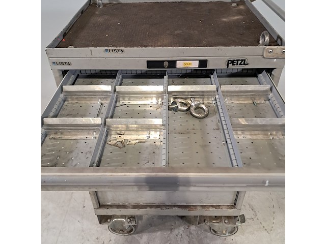 Gereedschapswagen met inhoud, lista - afbeelding 4 van  11