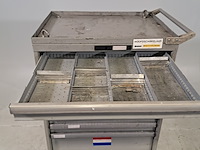 Gereedschapswagen met inhoud, lista - afbeelding 2 van  9