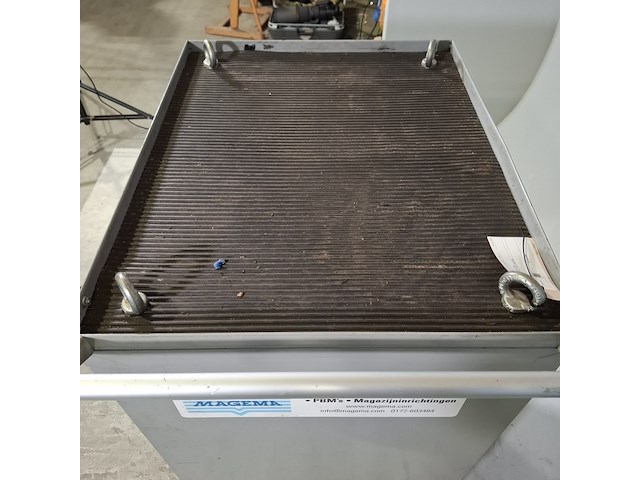 Gereedschapswagen met inhoud, lista - afbeelding 4 van  8