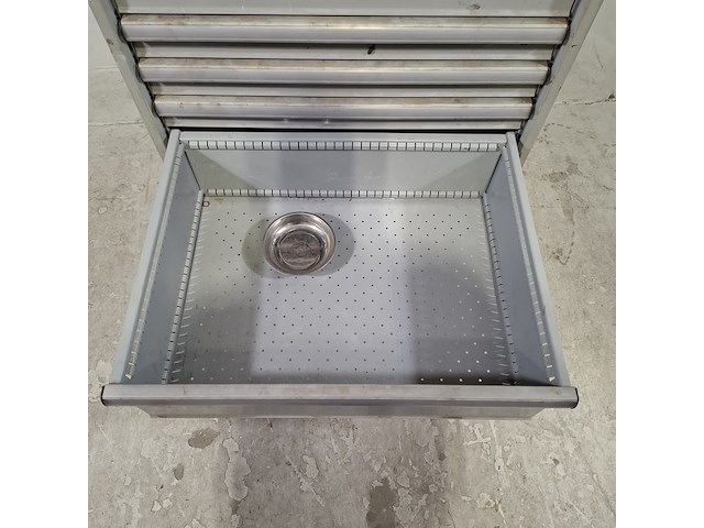 Gereedschapswagen met inhoud, lista - afbeelding 4 van  12