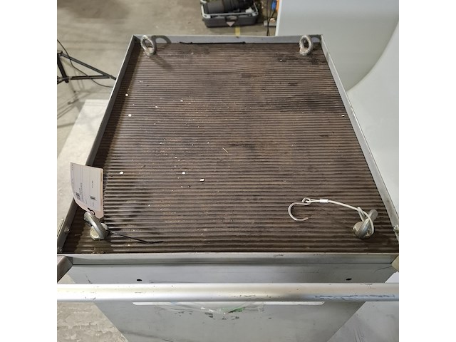 Gereedschapswagen met inhoud, lista - afbeelding 7 van  12