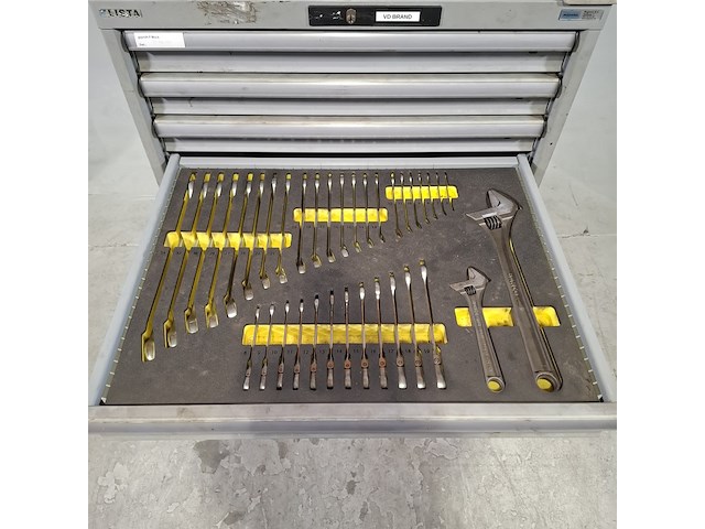 Gereedschapswagen met inhoud, lista - afbeelding 11 van  12