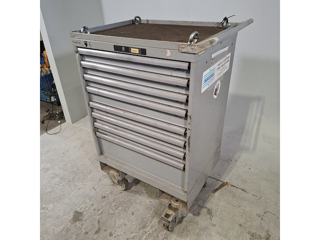 Gereedschapswagen met inhoud, lista - afbeelding 6 van  12