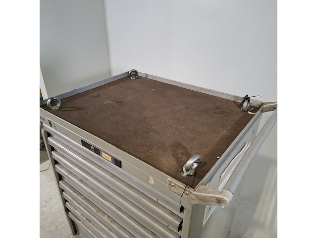 Gereedschapswagen met inhoud, lista - afbeelding 7 van  12