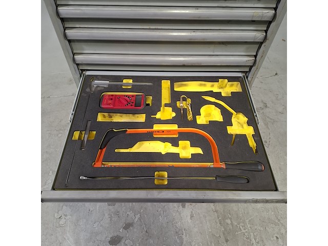 Gereedschapswagen met inhoud, lista - afbeelding 2 van  12