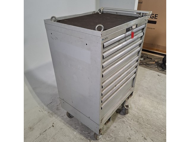 Gereedschapswagen met inhoud, lista - afbeelding 5 van  12