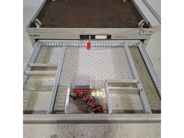 Gereedschapswagen met inhoud, lista - afbeelding 8 van  12