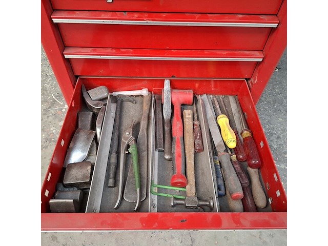 Gereedschapswagen met inhoud snap-on - afbeelding 2 van  11