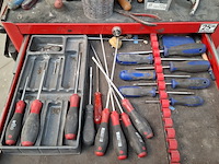 Gereedschapswagen met inhoud snap-on - afbeelding 5 van  11