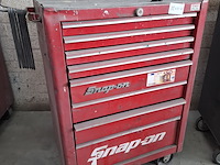 Gereedschapswagen met inhoud snap-on - afbeelding 1 van  9