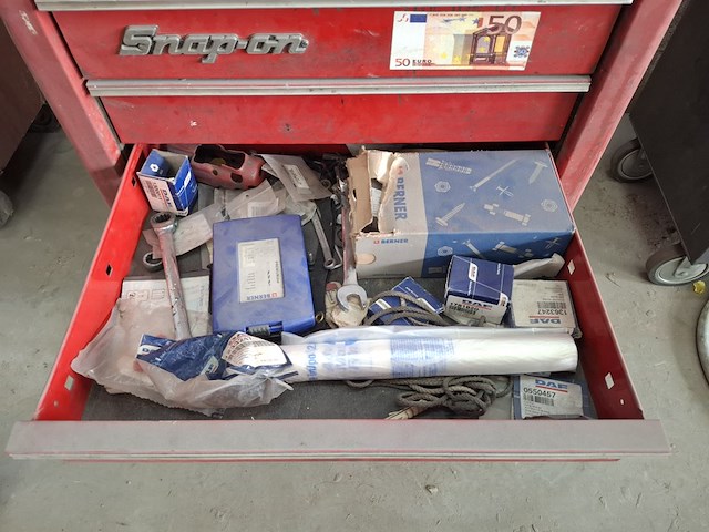 Gereedschapswagen met inhoud snap-on - afbeelding 8 van  9