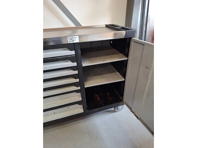 Gereedschapswagen met inhoud stahlwerk - afbeelding 2 van  12