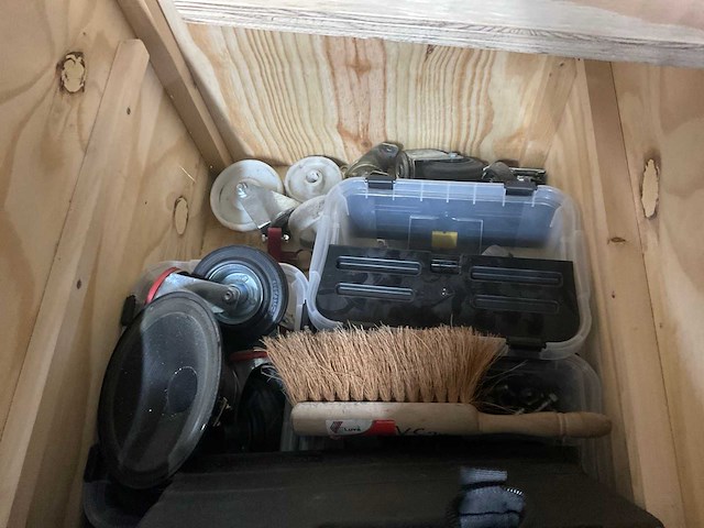 Gereedschapswagen met inhoud - afbeelding 6 van  8