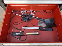 Gereedschapswagen met inhoud - afbeelding 10 van  10