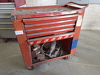 Gereedschapswagen met inhoud - afbeelding 1 van  7