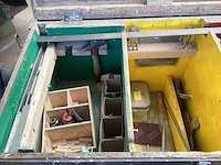 Gereedschapswagen met inhoud - afbeelding 8 van  10