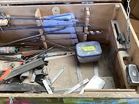 Gereedschapswagen met inhoud - afbeelding 2 van  10