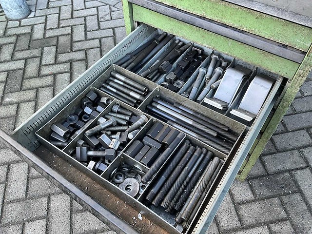 Gereedschapswagen met tooling/gereedschap - afbeelding 5 van  21