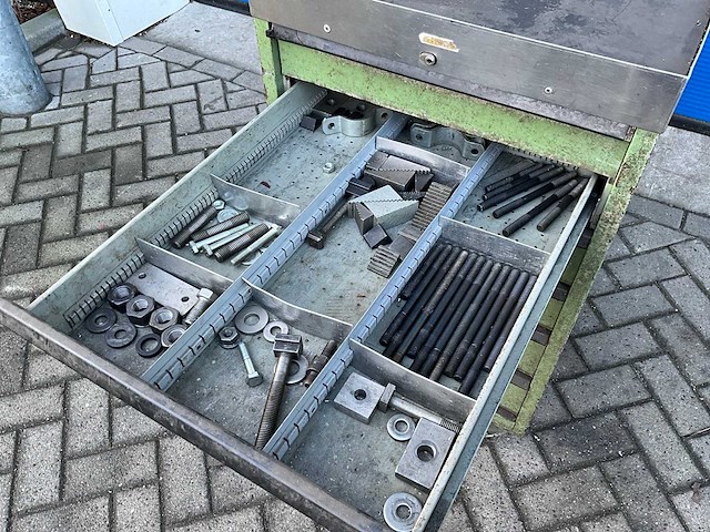 Gereedschapswagen met tooling/gereedschap - afbeelding 8 van  21