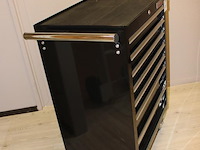 Gereedschapswagen powerplus gevuld met diverse printplaten, kabels enz. - afbeelding 9 van  9