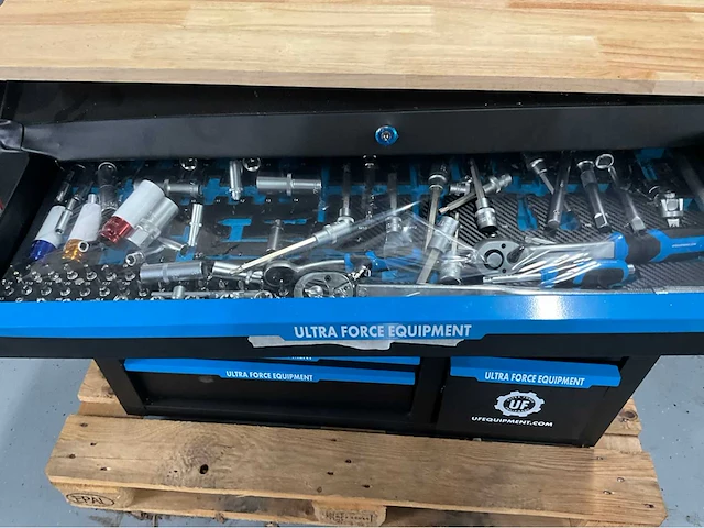 Gereedschapswagen transportschade ultra force equipment - afbeelding 4 van  7