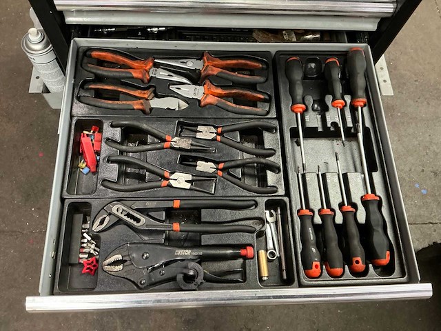 Gereedschapswagen - afbeelding 2 van  12