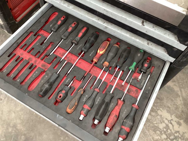 Gereedschapswagen - afbeelding 5 van  9