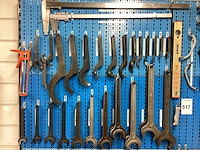 Gereedschapswand met gereedschap - afbeelding 11 van  16