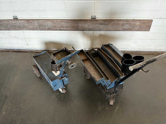 Gereedschapwagen (2x) - afbeelding 1 van  3