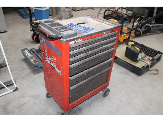 Gereedschapwagen facom met enkele gereedschappen. - afbeelding 1 van  3