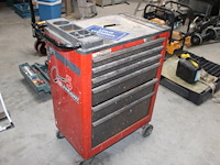 Gereedschapwagen facom met enkele gereedschappen. - afbeelding 1 van  3