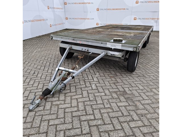 Geremde plateauwagen, hapert - afbeelding 1 van  19