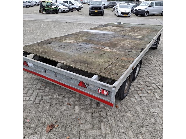 Geremde plateauwagen, hapert - afbeelding 15 van  19