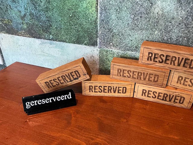 Gereserveerd bordje set - afbeelding 3 van  3