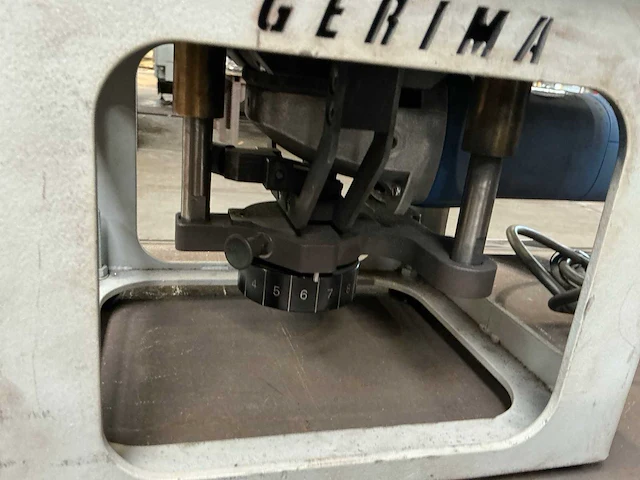 Gerima smt 30-aer/24.g1 kantenfreesmachine - afbeelding 6 van  7
