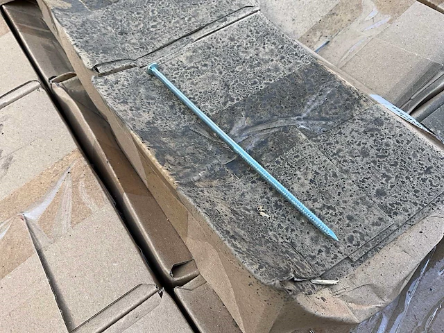 Geringde nagel spijkers - afbeelding 1 van  4