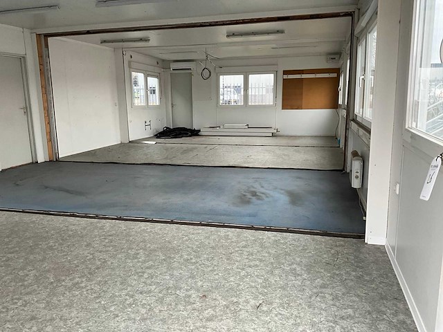 Geschakelde bouw unit - afbeelding 20 van  21