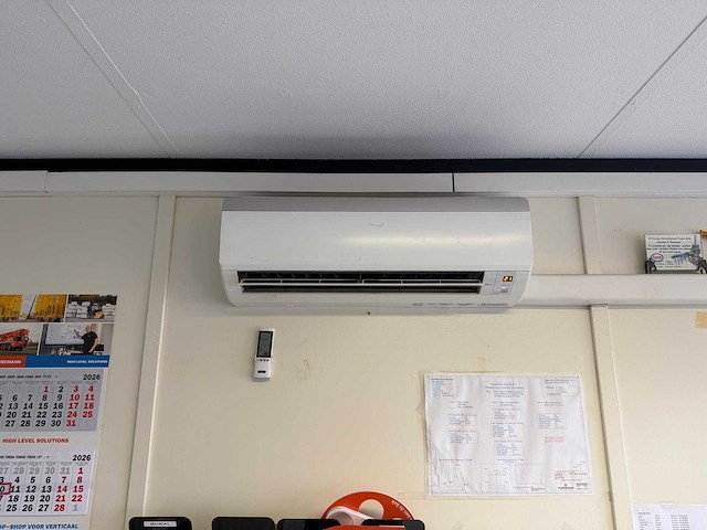 Geschakelde kantoorunits/bouwkeet 180 m2 met keuken/sanitair - afbeelding 4 van  29