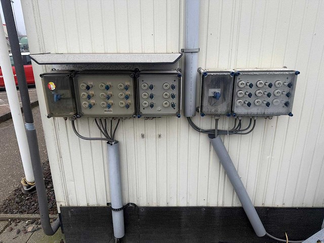 Geschakelde kantoorunits/bouwkeet 180 m2 met keuken/sanitair - afbeelding 18 van  29