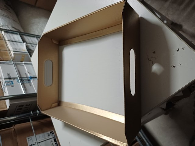 Geschenkdoos korf dalmatie goud 40x30x12cm 30stuks - afbeelding 9 van  11