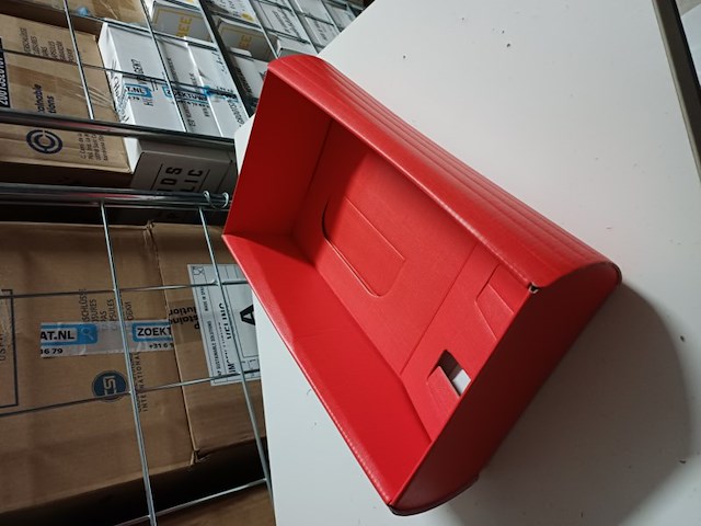 Geschenkdoos rood bol 34x18x9cm 40stuks - afbeelding 1 van  9