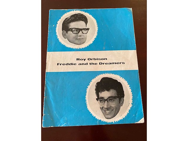 Gesigneerd programmaboekje roy orbison freddy and the dreamers - afbeelding 1 van  8